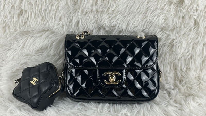 Ch**el cf series bags